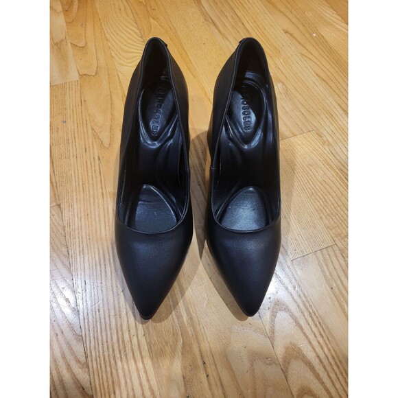 Aerosoles Women's Ivory Pump, Black Leather, Size 7 - Picture 3 of 8